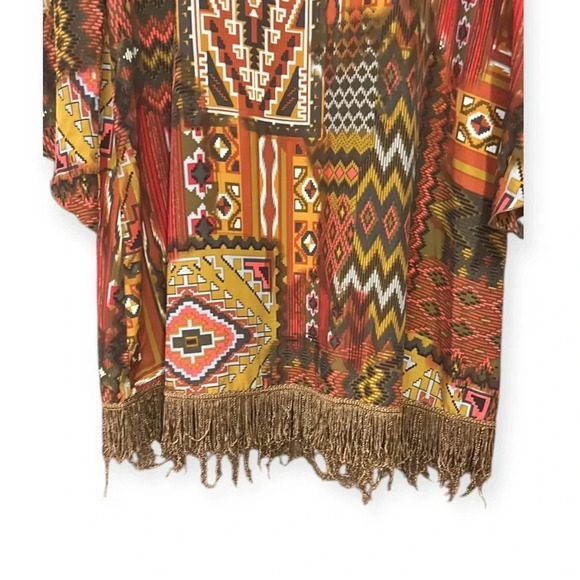 Uncle Frank Aztec Print Bell Sleeve Fringe Boho Style Dress Size Medium - Picture 8 of 12